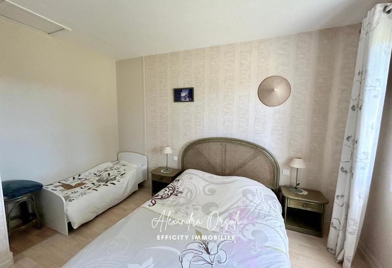 Maison - 167 m² - 7 pièces