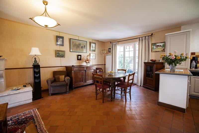 Maison - 161 m² - 7 pièces