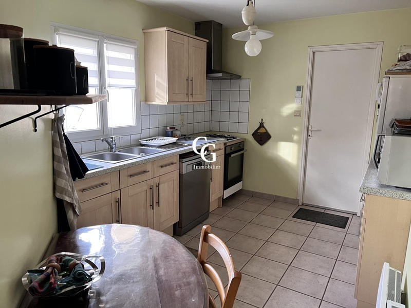 Maison - 96 m² - 4 pièces