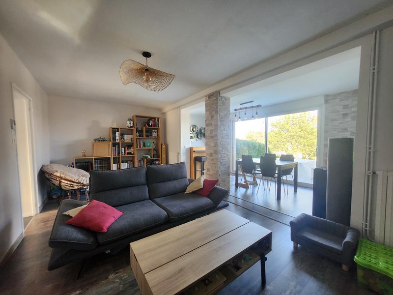 Maison - 89 m² - 5 pièces