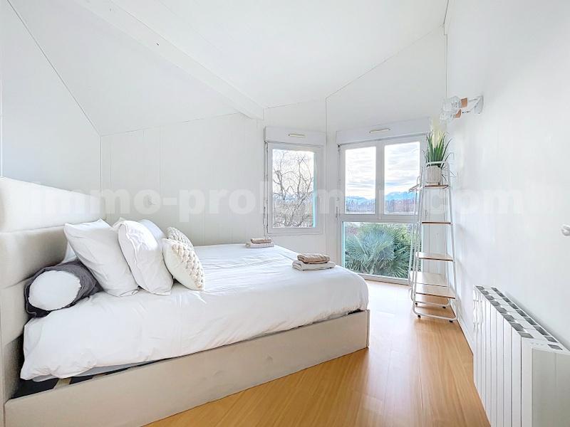 Maison - 184 m² - 7 pièces