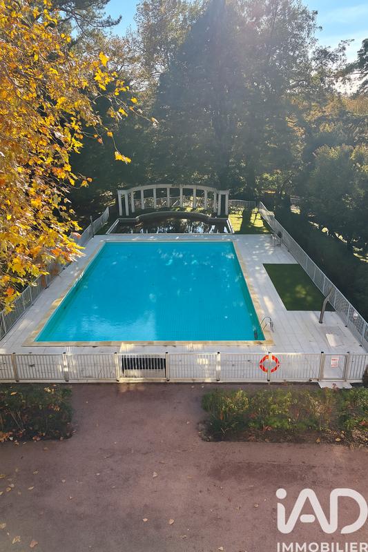 Appartement - 208 m² - 5 pièces