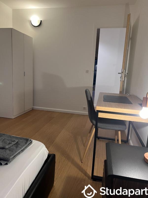 Chambre - 10 m² - 1 pièce