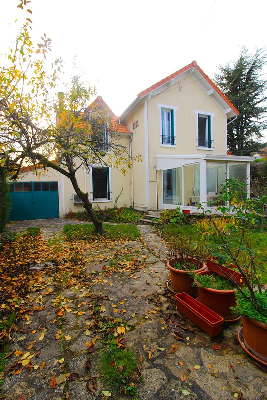 Maison - 107 m² - 5 pièces