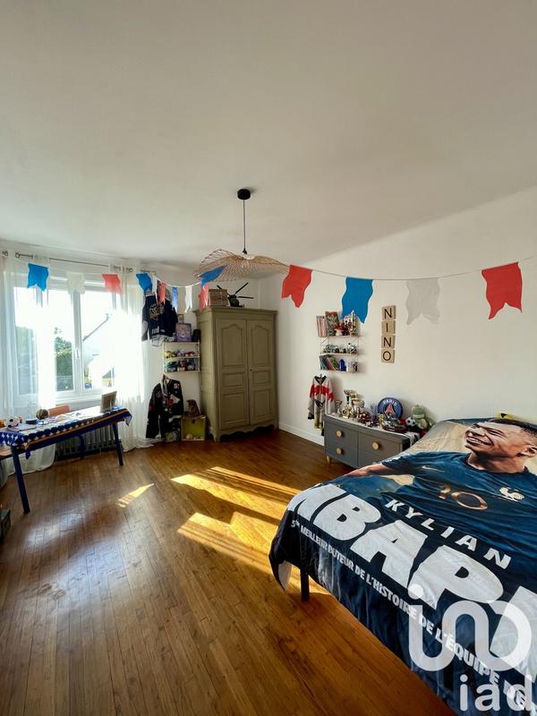 Maison - 177 m² - 7 pièces