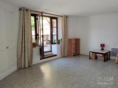 Maison de village - 160 m² - 8 pièces