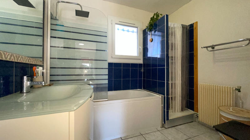 Maison - 136 m² - 7 pièces