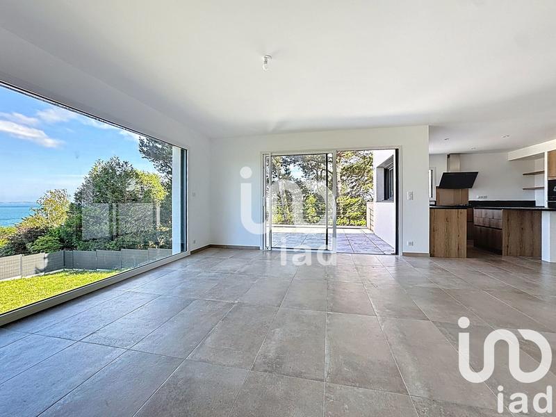 Maison - 160 m² - 9 pièces