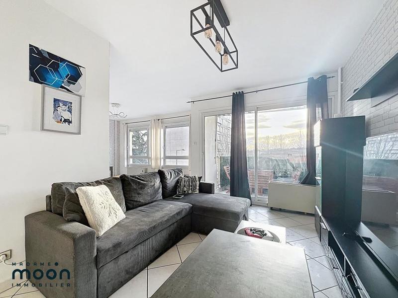 Appartement - 77 m² - 4 pièces