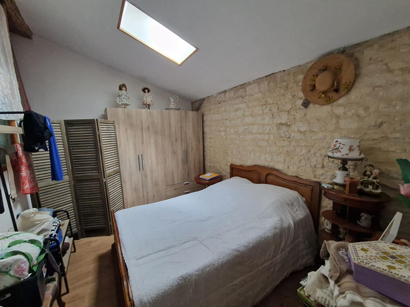 Maison - 177 m² - 12 pièces