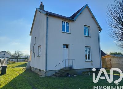 Maison - 105 m² - 4 pièces