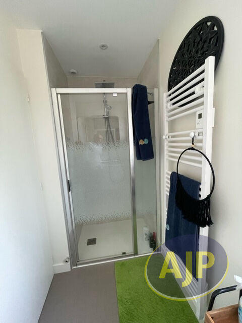 Maison - 64 m² - 3 pièces