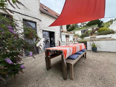 Maison - 168 m² - 6 pièces