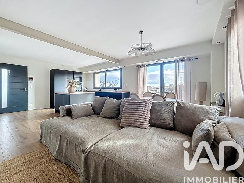 Maison - 103 m² - 4 pièces