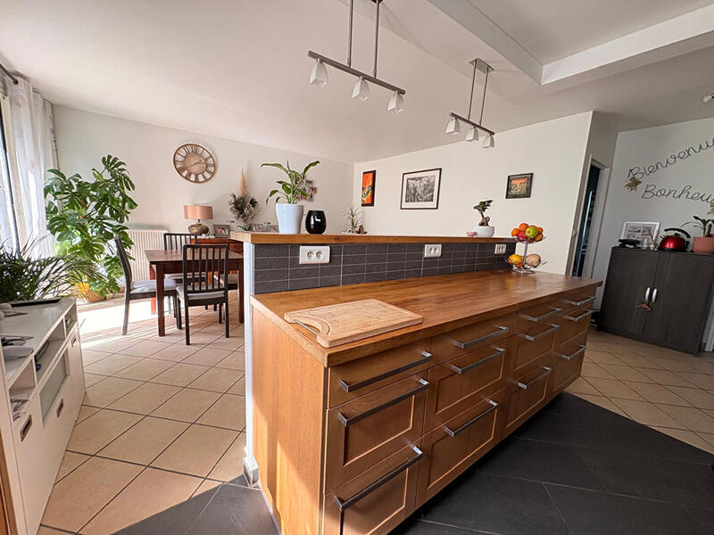 Appartement - 66 m² - 3 pièces