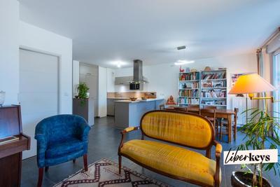 Appartement - 75 m² - 3 pièces