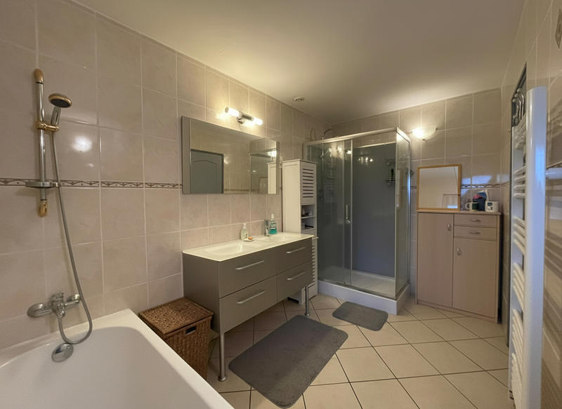 Maison - 144 m² - 6 pièces