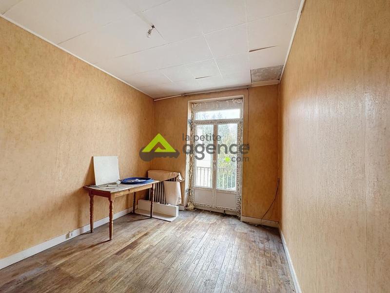 Immeuble - 273 m² - 14 pièces