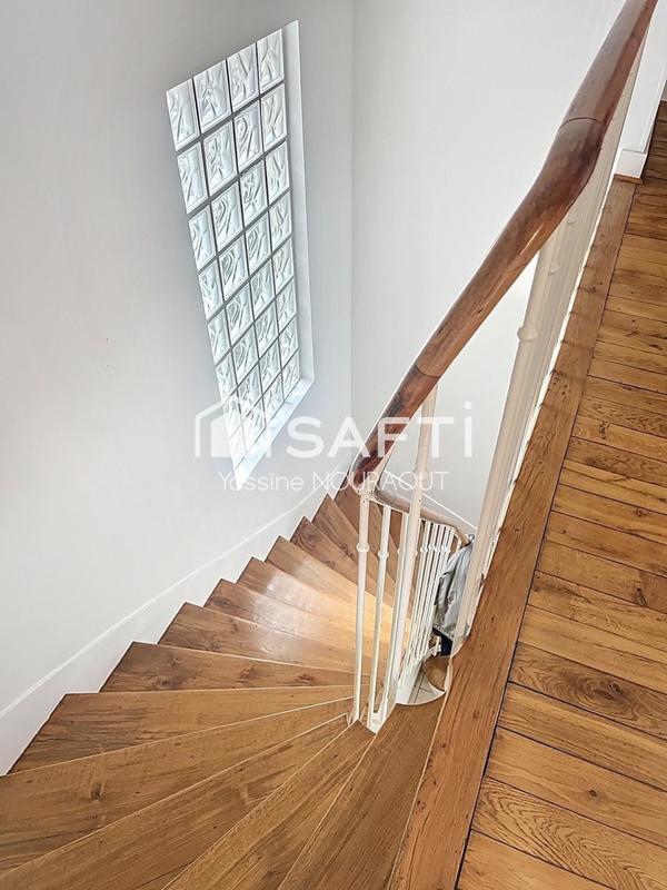 Maison - 175 m² - 7 pièces