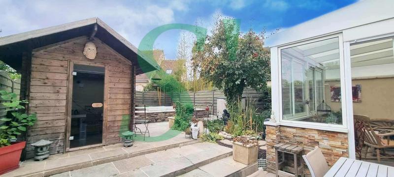 Maison - 120 m² - 6 pièces