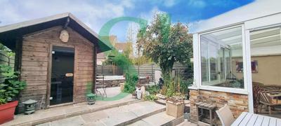 Maison - 120 m² - 6 pièces