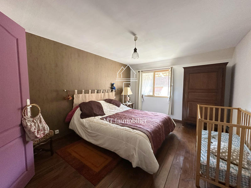 Maison - 376 m² - 14 pièces