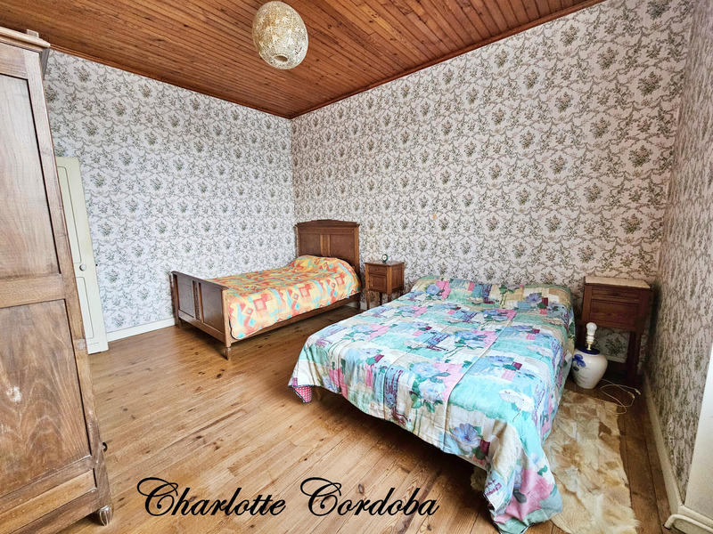 Maison - 157 m² - 6 pièces