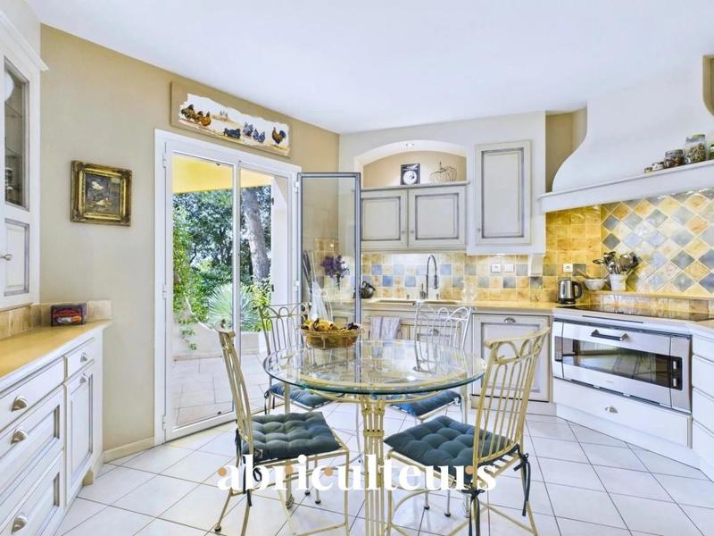 Maison ancienne - 155 m² - 5 pièces