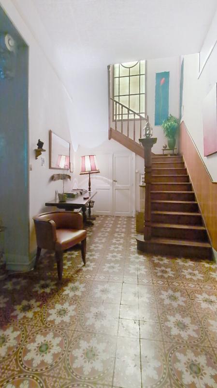 Demeure - 300 m² - 11 pièces