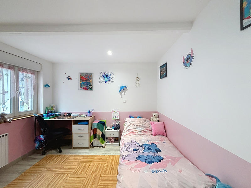 Maison - 92 m² - 5 pièces