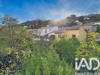 Appartement - 200 m² - 5 pièces