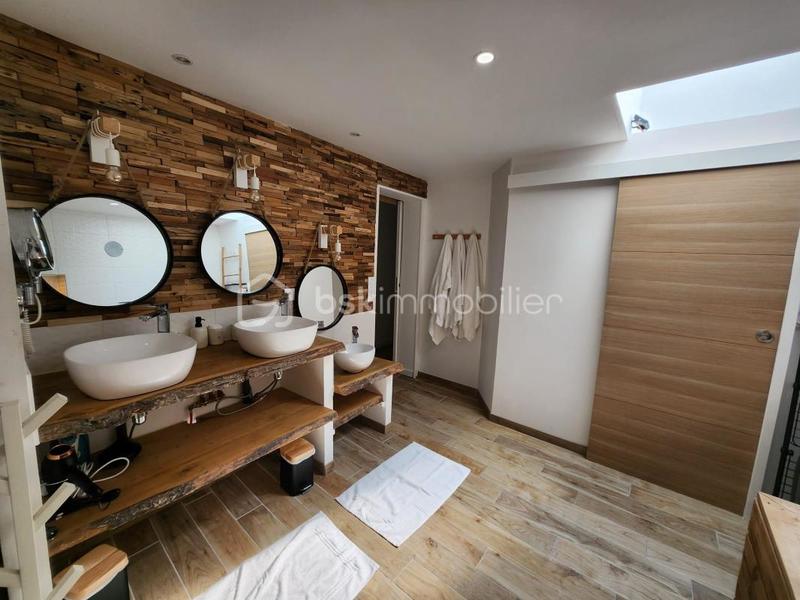 Immeuble - 415 m² - 9 pièces