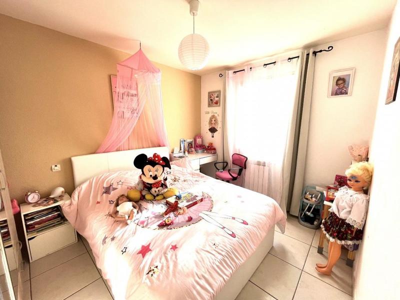 Propriété - 77 m² - 4 pièces