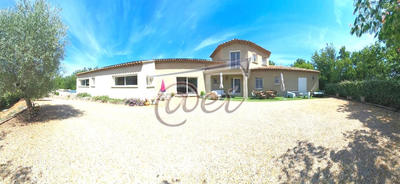 Villa - 435 m² - 10 pièces
