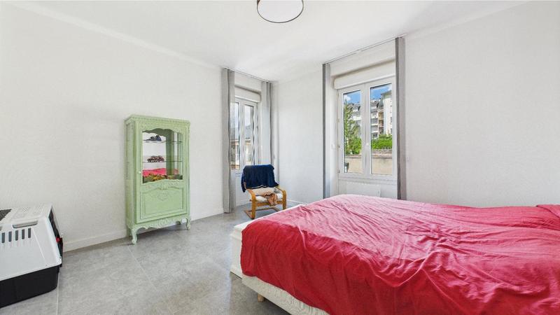 Maison de ville - 235 m² - 7 pièces