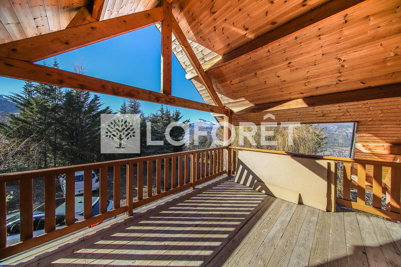 Maison - 96 m² - 2 pièces