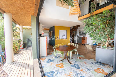 Maison - 169 m² - 6 pièces