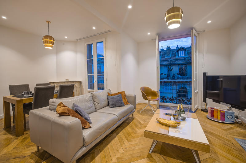 Appartement - 95 m² - 4 pièces