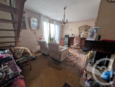 Maison - 153 m² - 6 pièces