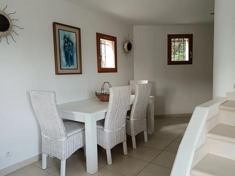 Maison - 112 m² - 4 pièces