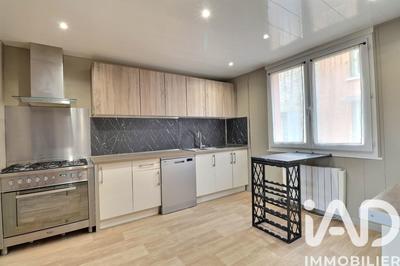 Maison - 76 m² - 3 pièces