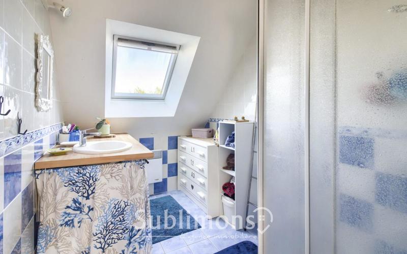 Maison - 121 m² - 6 pièces