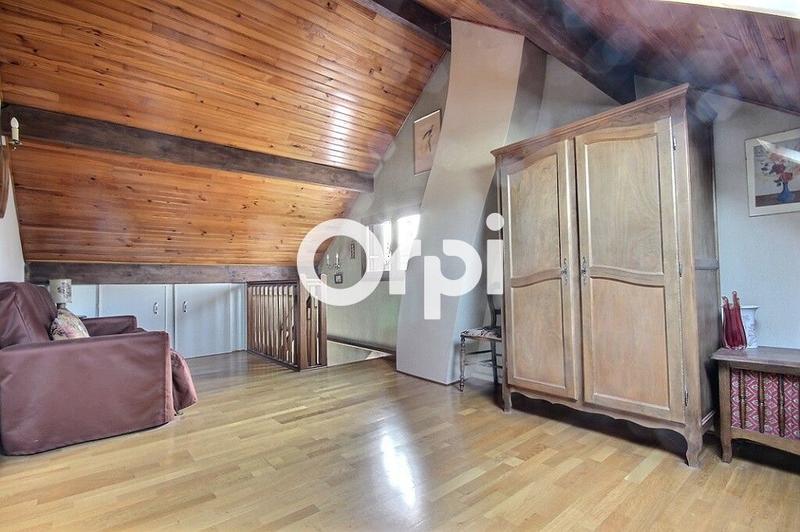 Maison - 93 m² - 4 pièces