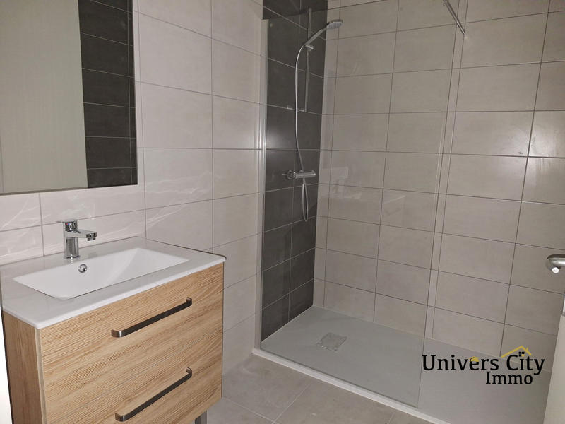 Maison - 117 m² - 6 pièces