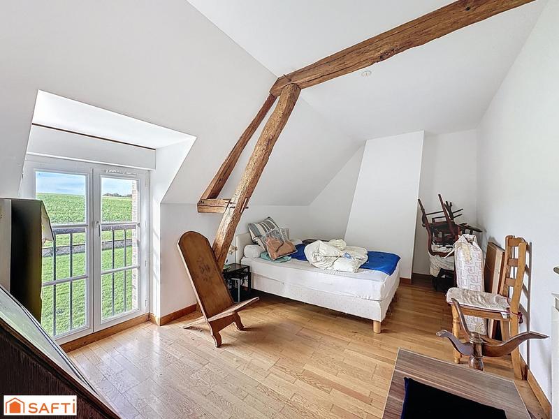 Maison - 140 m² - 4 pièces