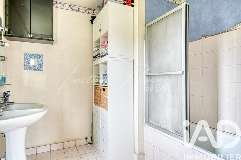 Maison - 200 m² - 7 pièces