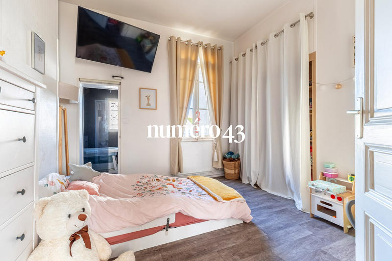 Maison - 284 m² - 7 pièces