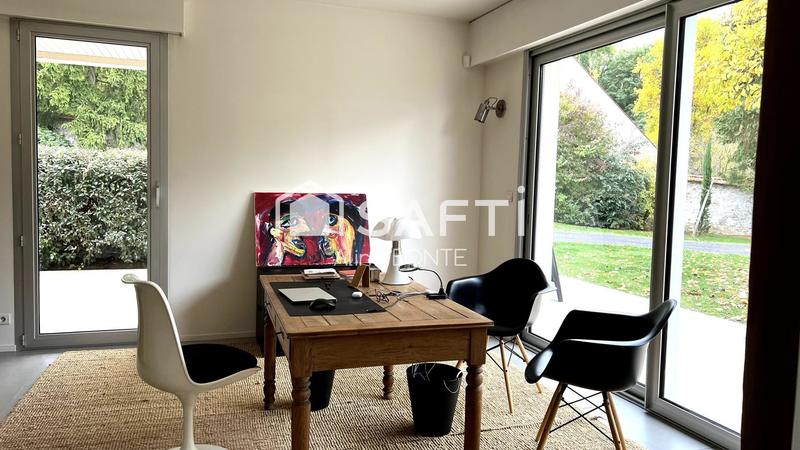 Maison - 312 m² - 7 pièces