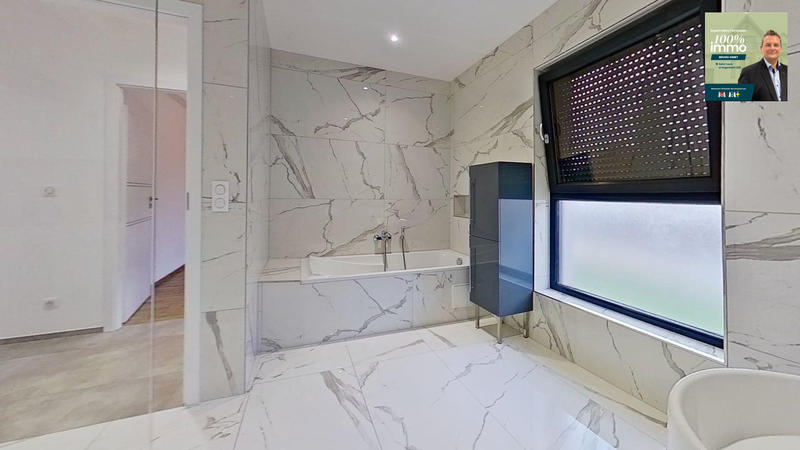 Maison - 158 m² - 6 pièces