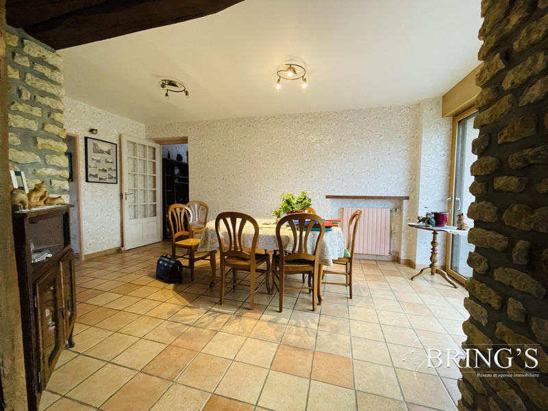 Maison ancienne - 167 m² - 6 pièces